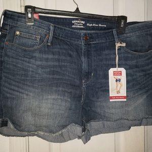 Levis signature shorts